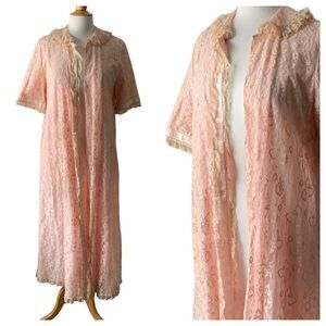 Vintage 1960s Odette Barsa Pink Lace Maxi Duster Robe Royalcore Regencycore M/L
